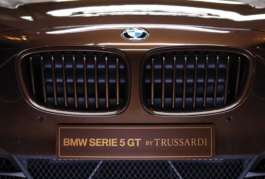  BMW 5-Series Gran Turismo by Trussardi 2011 года  (фото 6 из 19)